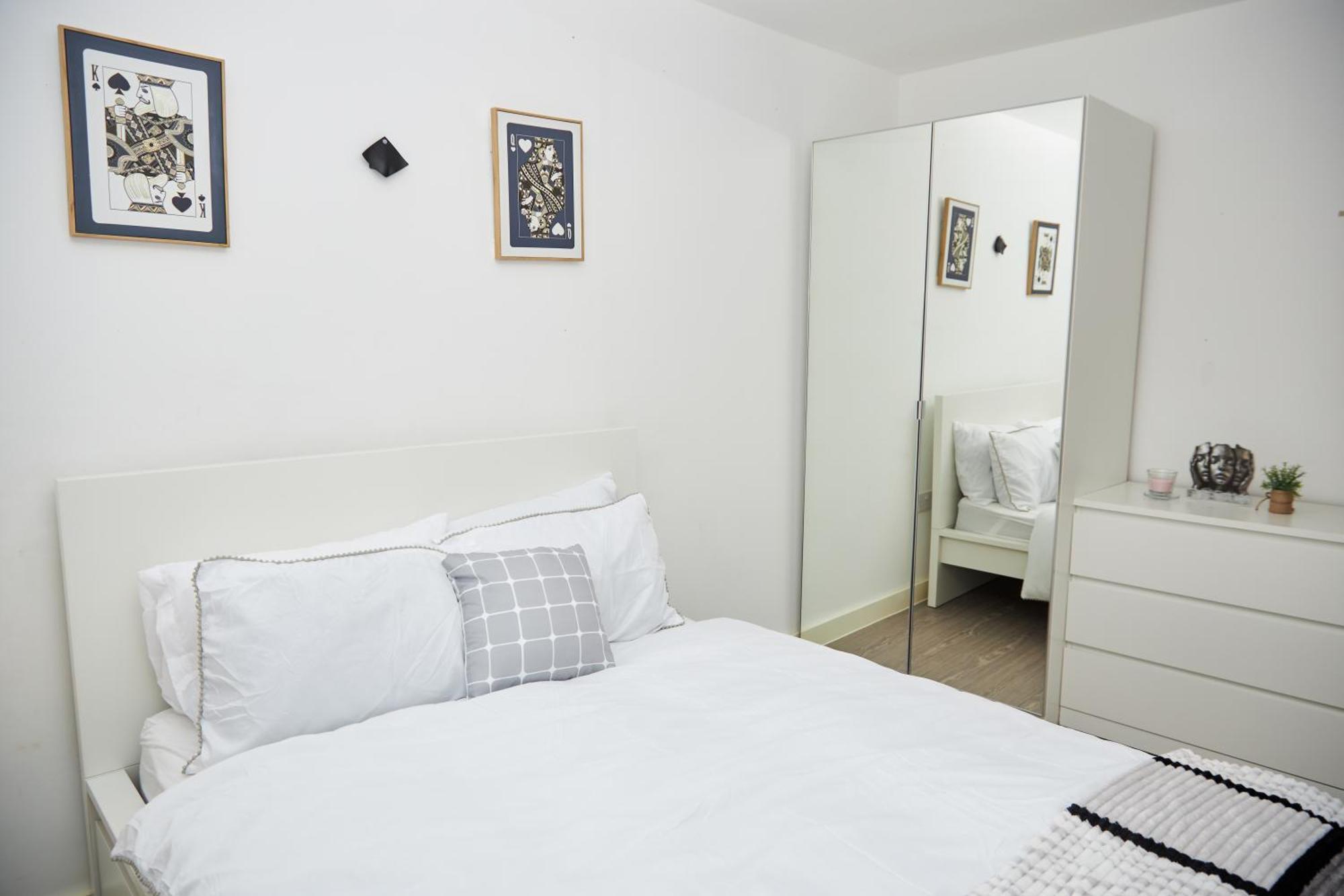 Obi'S House&Suites - Luxury 2Bed Duplex Apartment With Balcony แมนเชสเตอร์ ภายนอก รูปภาพ